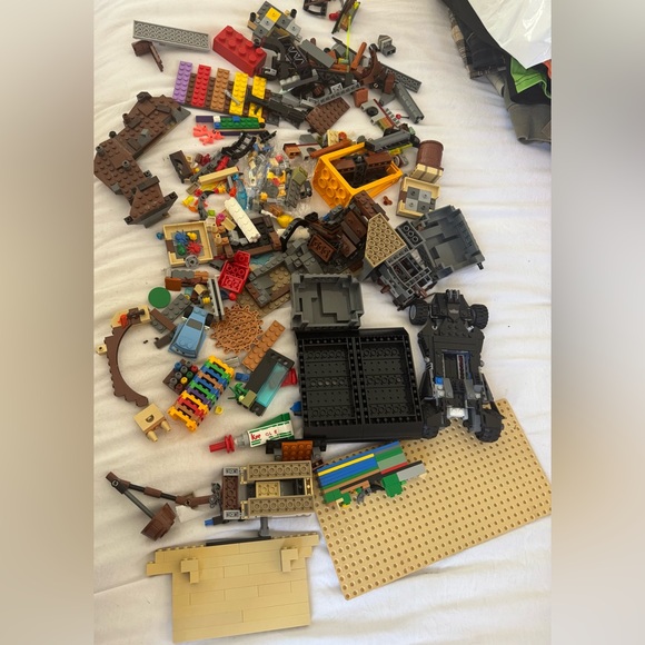 Lego Multicolor Creative Building Set - Picture 2 of 2